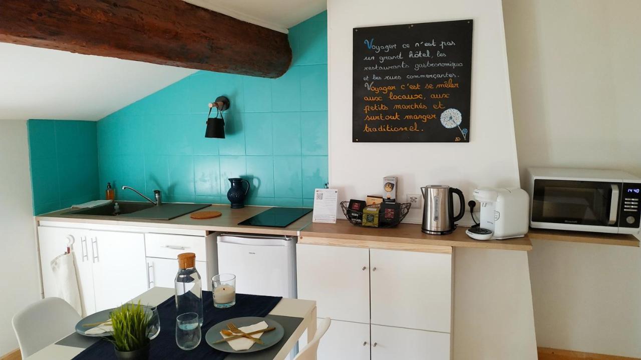 La Cachette Des Poutres Appartement LʼArbresle Buitenkant foto
