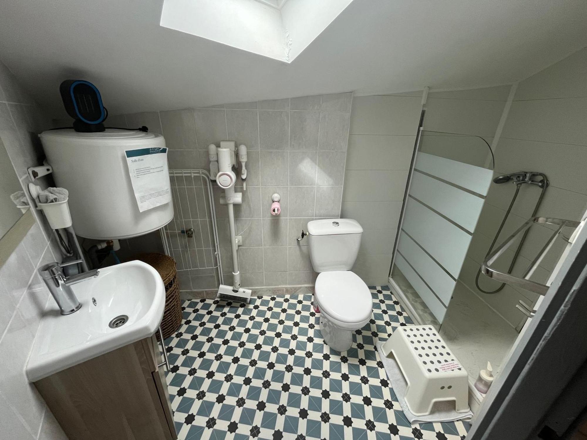 La Cachette Des Poutres Appartement LʼArbresle Buitenkant foto
